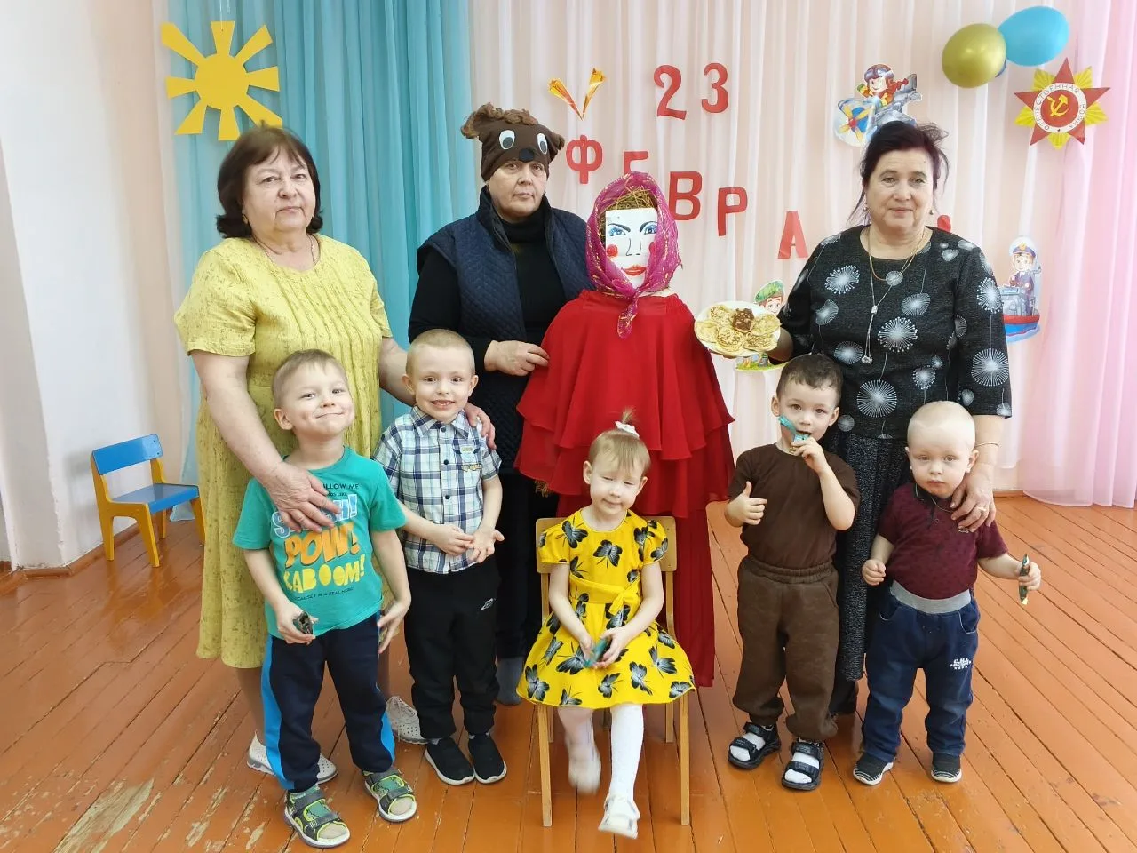 Сегодня в Зареченском детском саду состоялся яркий и весёлый утренник, объединивший сра...