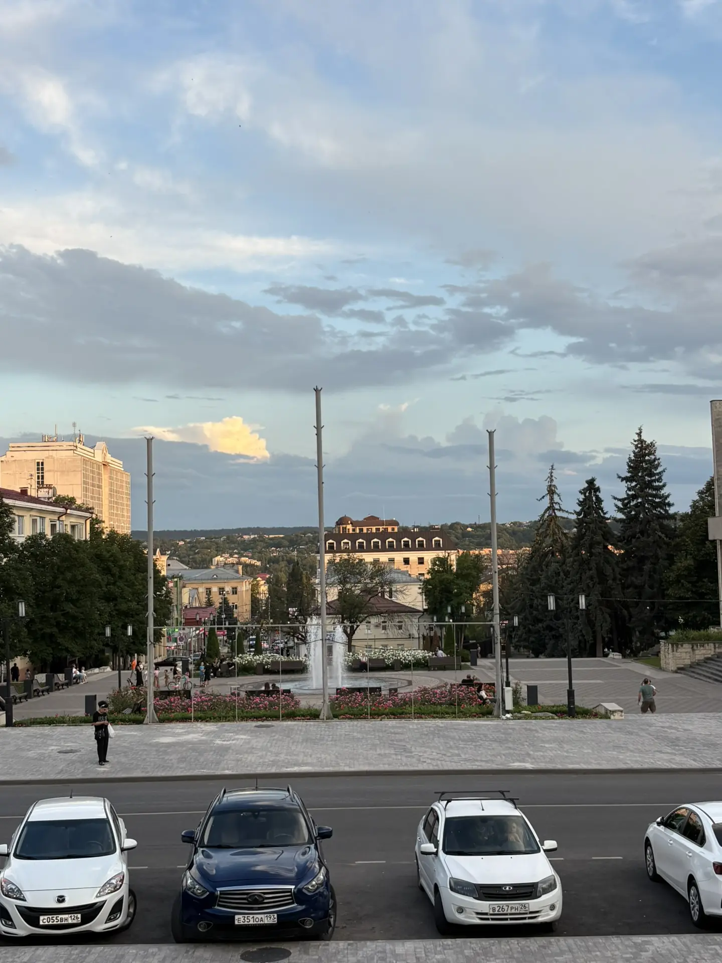 🧳 Приехал в Пятигорск

Тут почти нет связи. Толком не грузит даже ВК и Макс, я уже не говорю про ВП