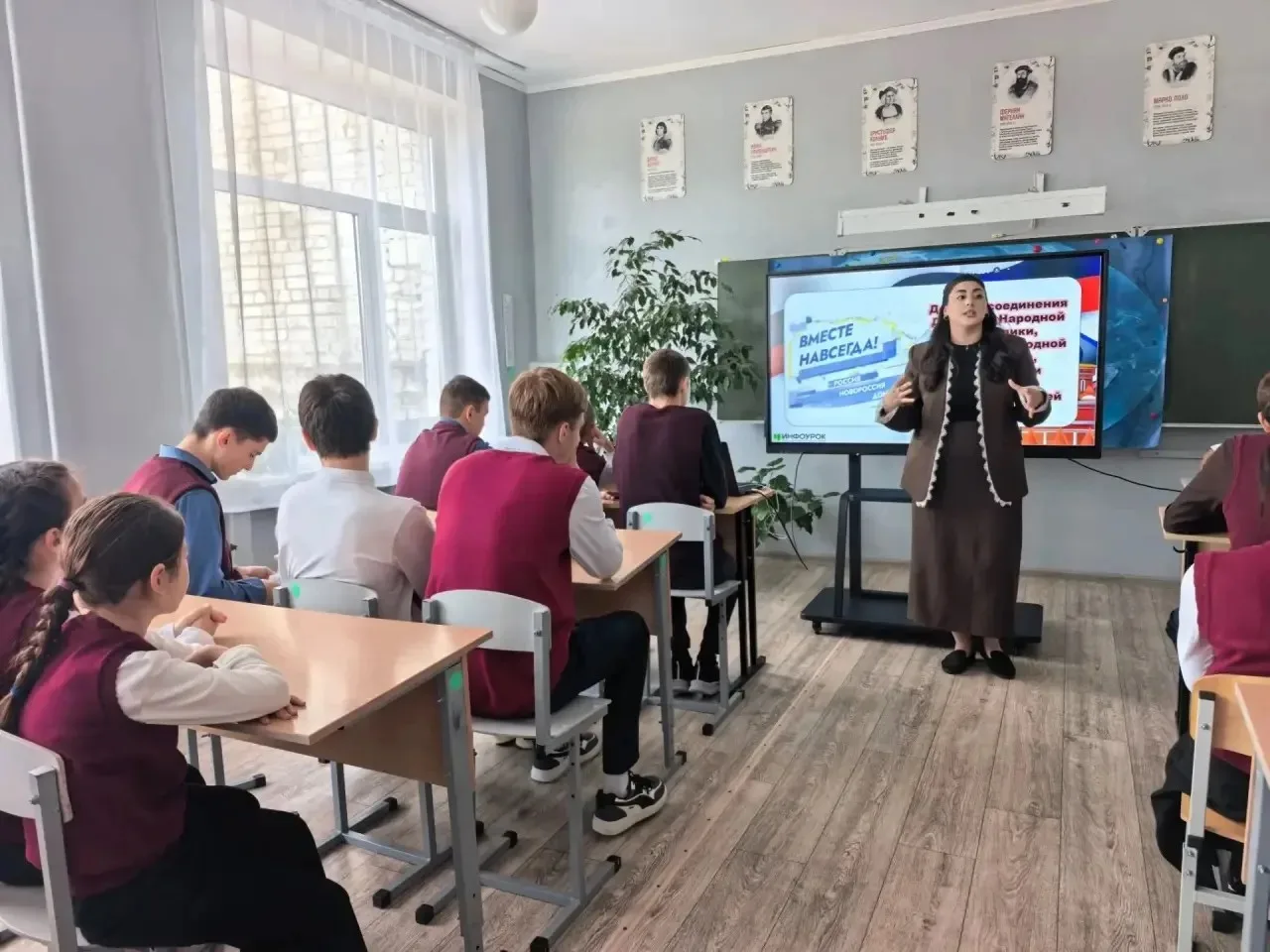 В рамках мероприятия, посвященного Дню воссоединения Донецкой Народной Республики, Луга...