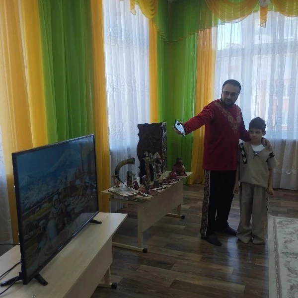 Открытие Года единства народов России!  В трех корпусах структурного подразделения #2 нашего образов