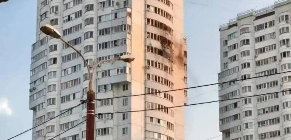 Губернатор Воробьев:

Сегодня ночью и утром силы ПВО отразили атаку БПЛА на столичный регион.

В Чех