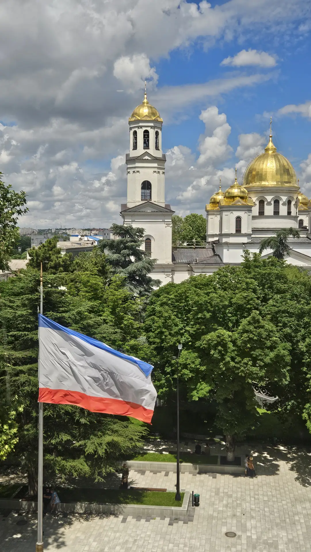 Доброго дня из Симферополя!

Крымовед о Крыме