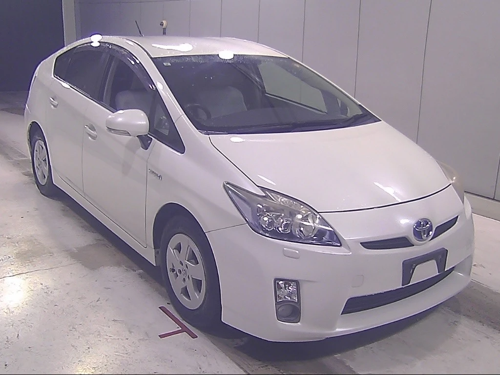 🇯🇵 Toyota Prius - Японский король гибридных автомобилей и гроза всех таксопарков🌚