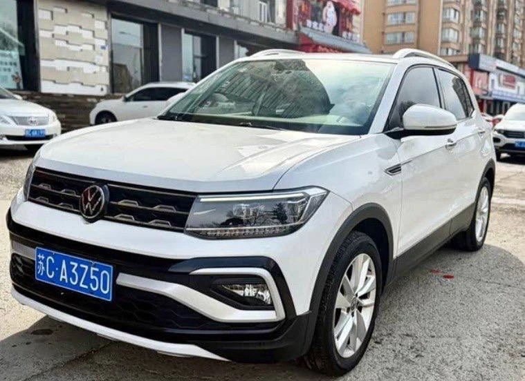 🚗 Volkswagen T‑Cross 2021 — стиль, комфорт и надёжность в каждой детали! 😍

Год выпуска: 2021 🚘 
