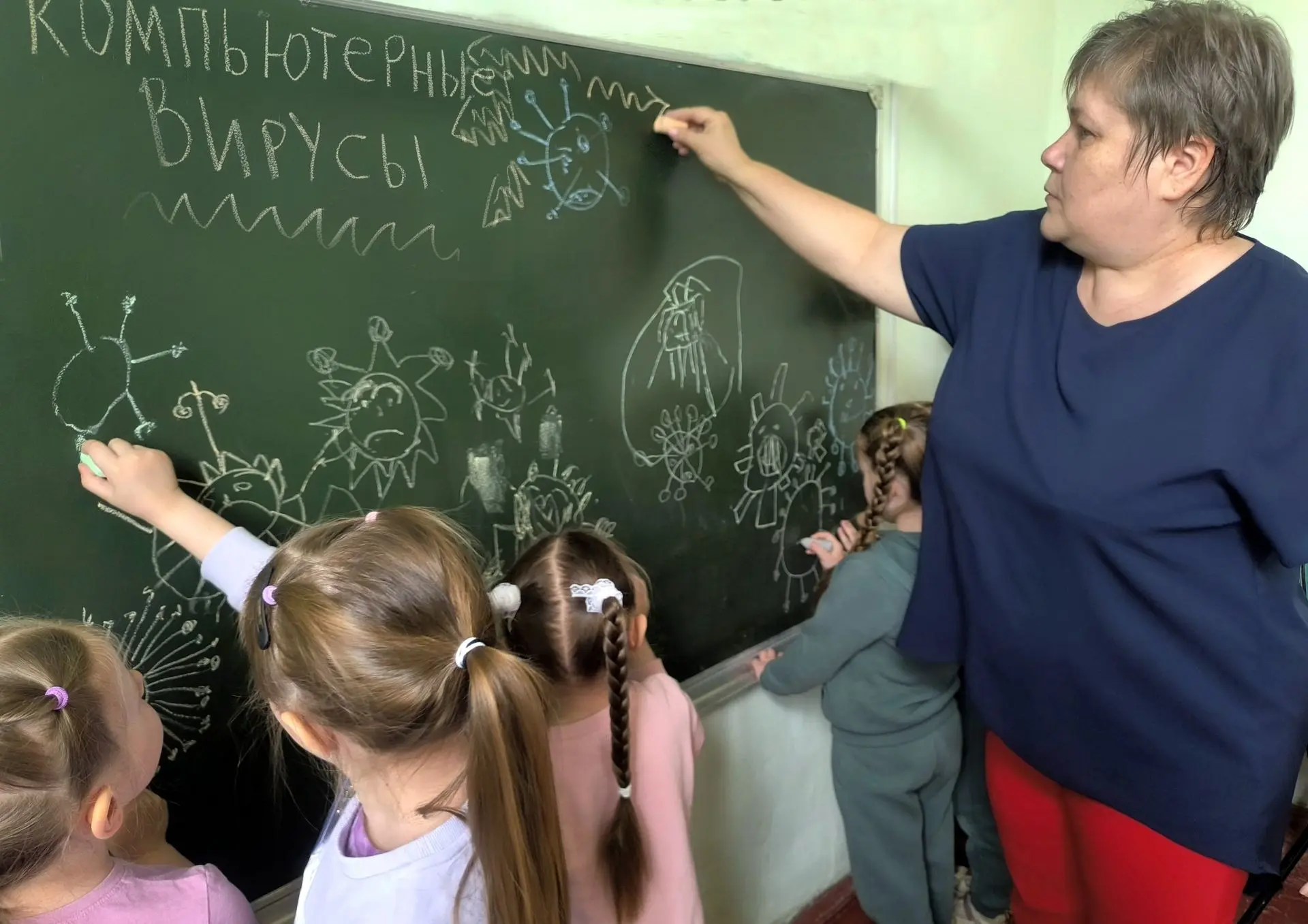 🤓 В Центре детского творчества №2 большое внимание уделяется вопросам безопасности дет...
