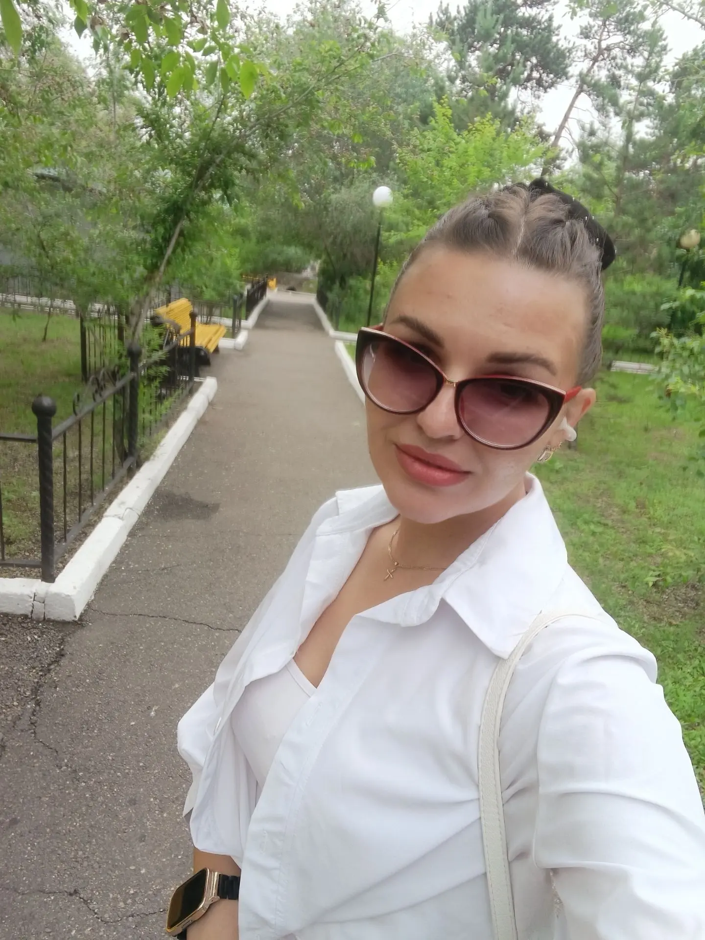 👧 KATI, 34