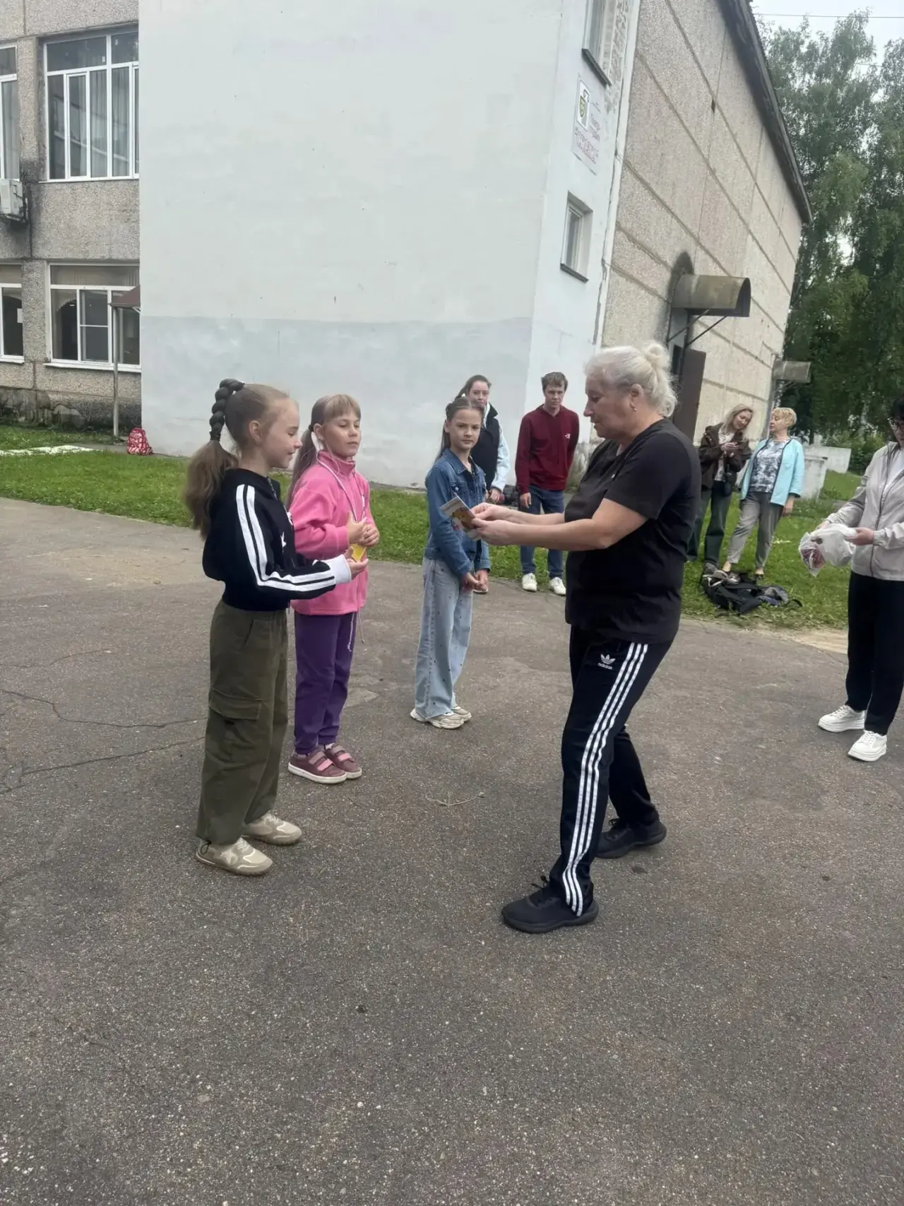 🏃‍♂️🏃‍♀️ Соревнования по бегу-кроссу в нашем лагере «Улыбка»! 🌳🔥

Сегодня, 18 июня 2026 года, в 