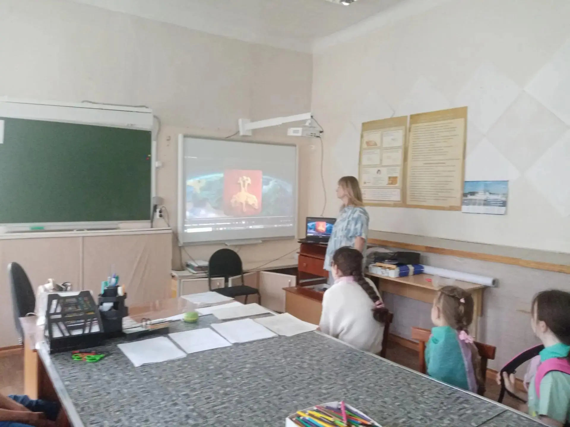 15 июня  в пришкольном лагере учителя Зеленова И.М. и Орлова Л.Н.  провели яркое мероприятие  — инте