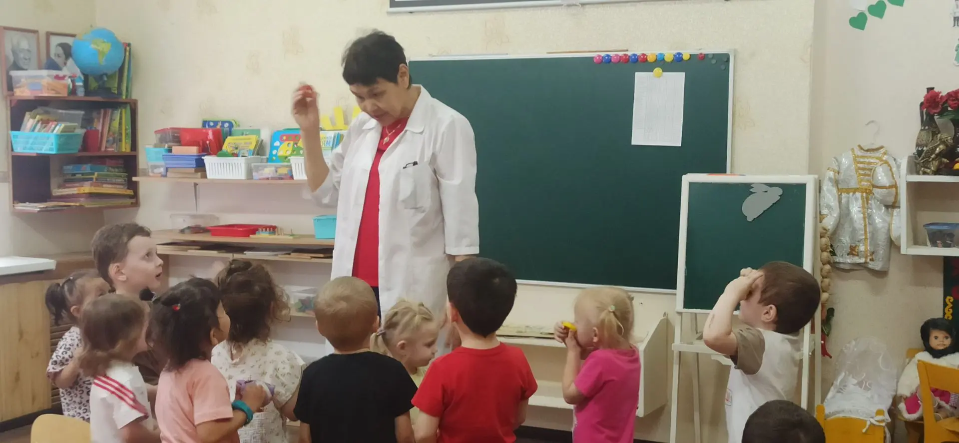 ✨Сегодня  в нашем детском саду продолжился очень важной и полезной встречей — в гостях у ребят побыв