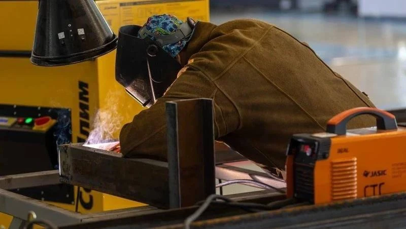 ☘️ Наши незаменимые 

Нефтегазовый индустриальный парк, запущенный в этом году, уже привлек более 6 