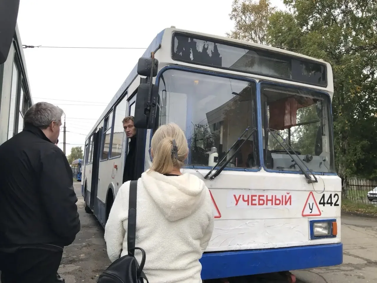 🚌 Будущие водители троллейбусов проходят обучение на муниципальном предприятии «Городс...