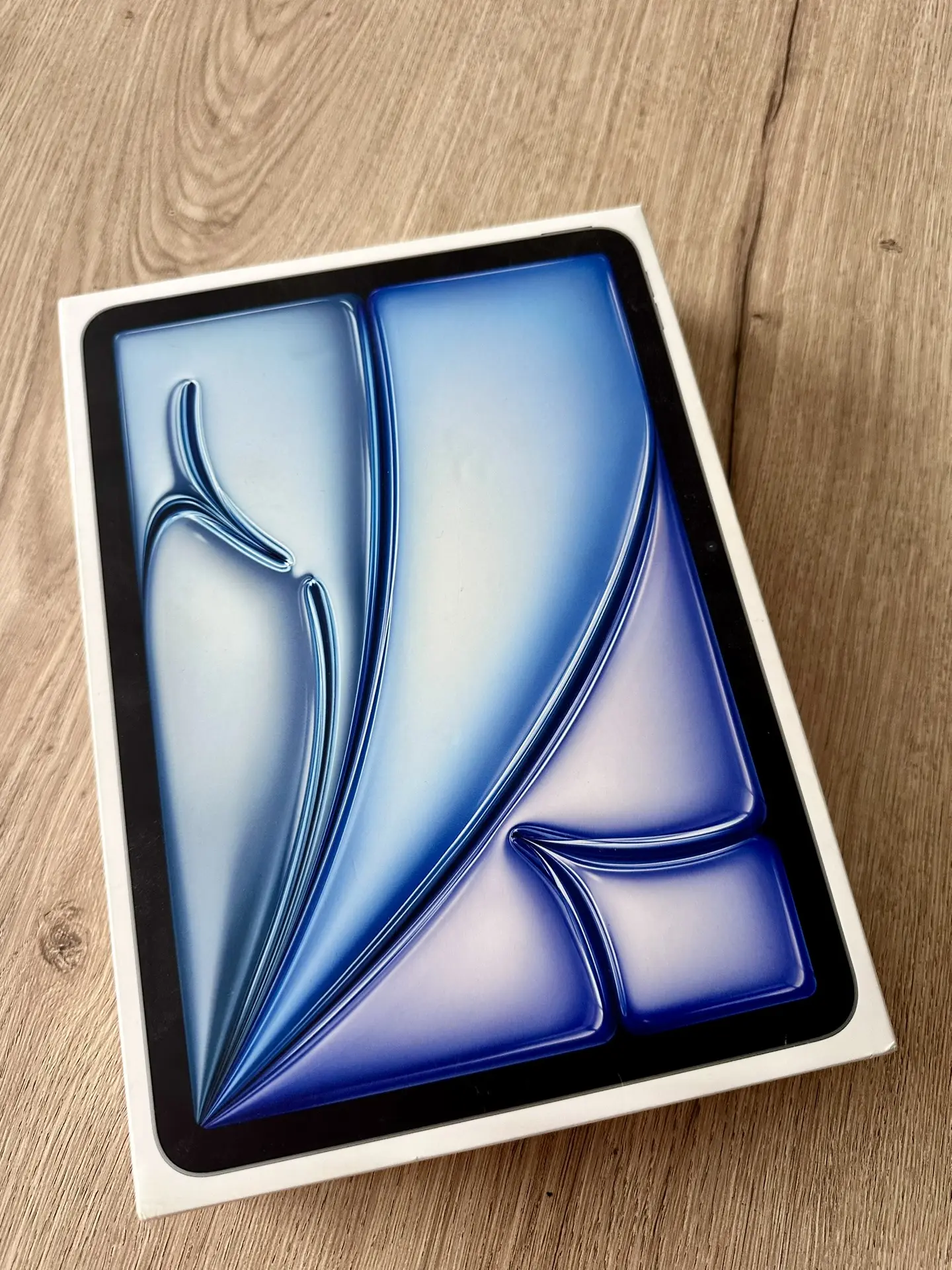 Продаю НОВЫЙ,ЗАПЕЧАТАННЫЙ Apple iPad Air 11″ на процессоре M3, 256 ГБ, Wi-Fi, цвет Blue.