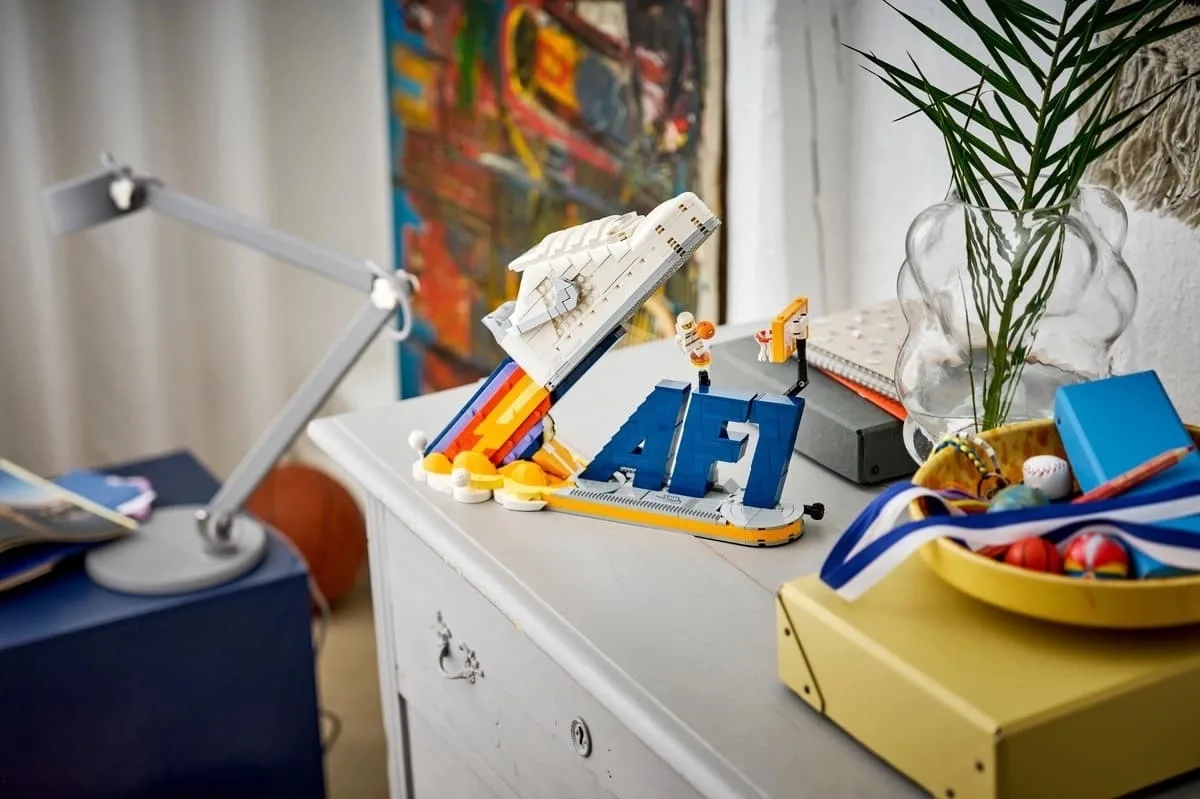 🚀 Сникерхеды, приготовиться: Lego скоро дропнет набор с Nike Air Force 1