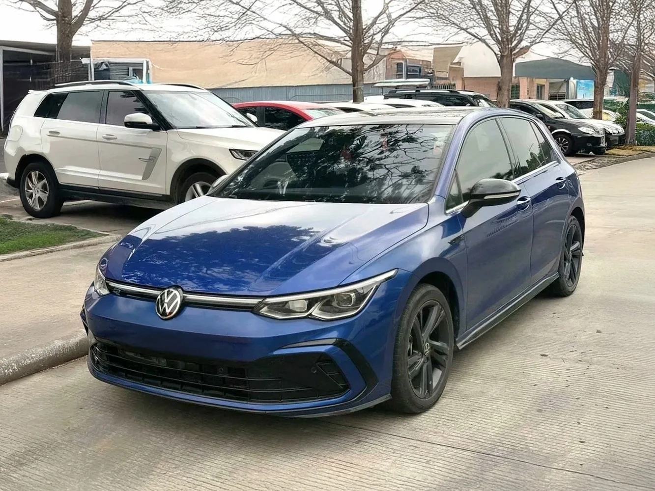 Volkswagen Golf 8 R-Line 280TSI DSG из Китая 🇨🇳