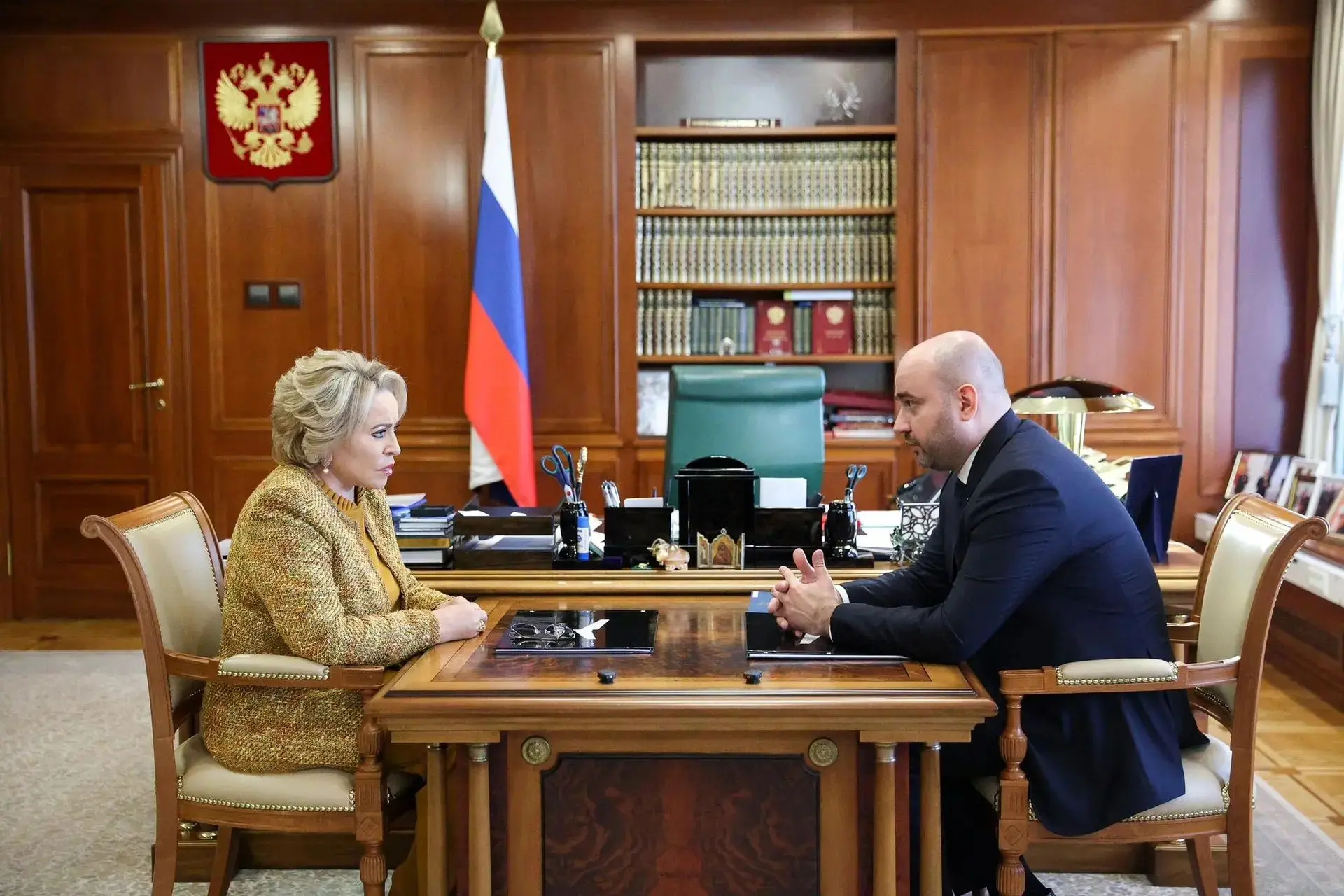 Губернатор Самарской области доложил Валентине Матвиенко о развитии региона.