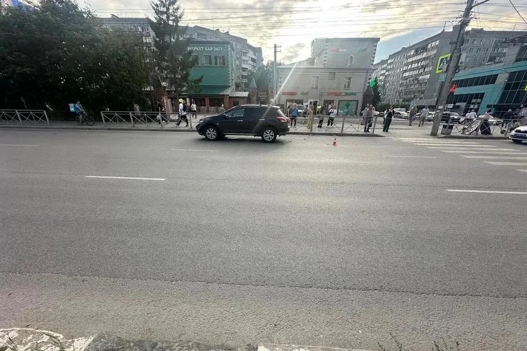 На перекрёстке Кропоткина и Ипподромской Nissan сбил 8-летнего велосипедиста