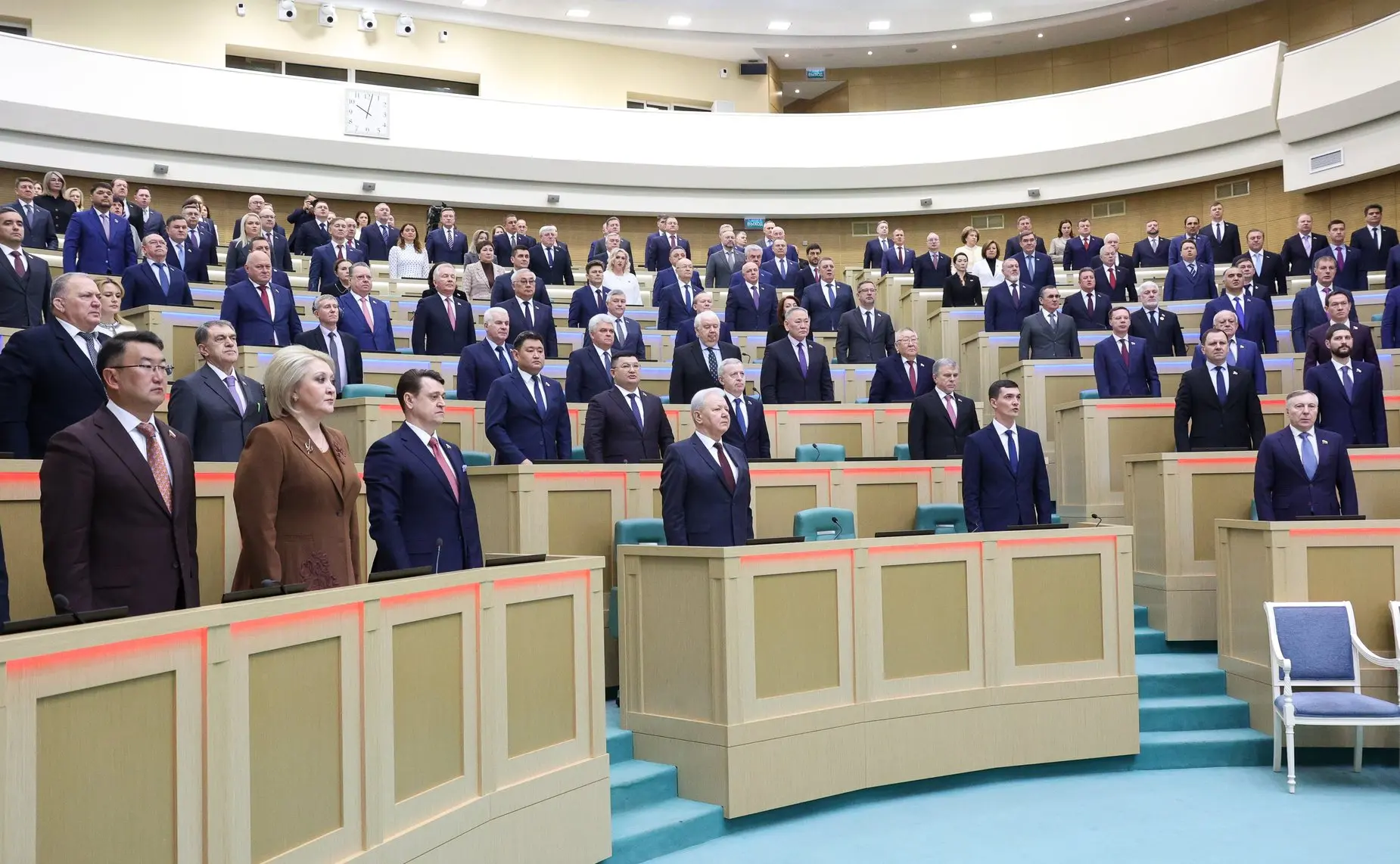 🔹 На сегодняшнем пленарном заседании Совета Федерации состоялось рассмотрение кандидат...