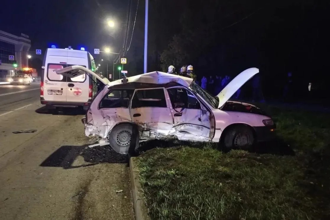 Пожилой водитель Toyota погиб в жестком ДТП в Новосибирске