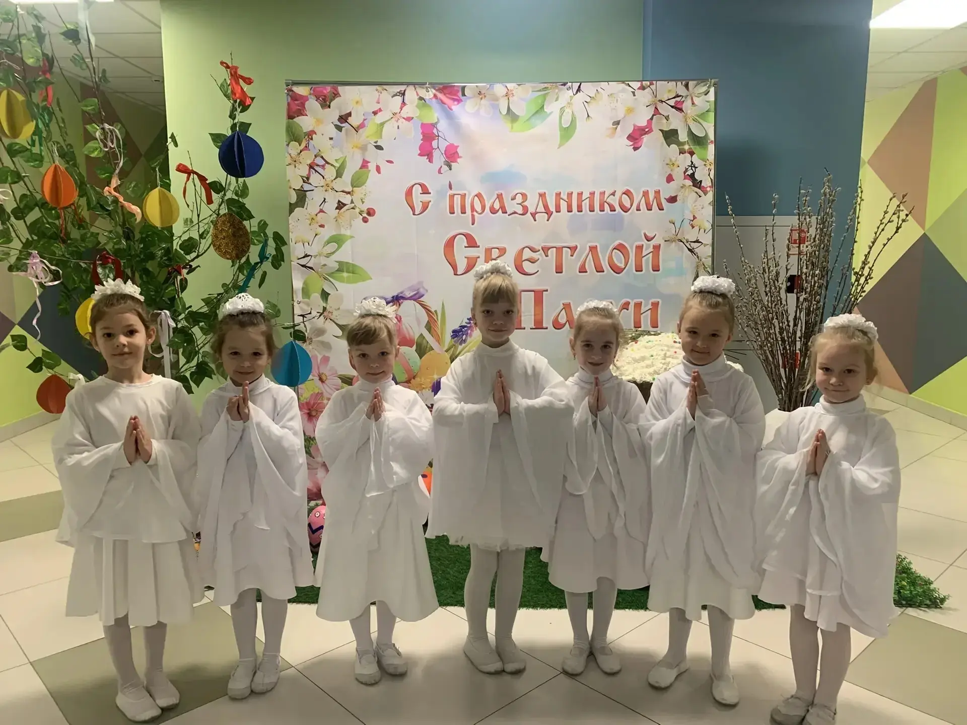 7 апреля, в день празднования Благовещения Пресвятой Богородицы, в нашем детском саду п...