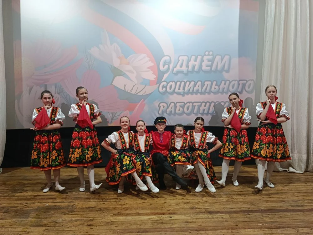 5 июня воспитанники хореографического и фольклорного отделений нашей школы приняли акти...
