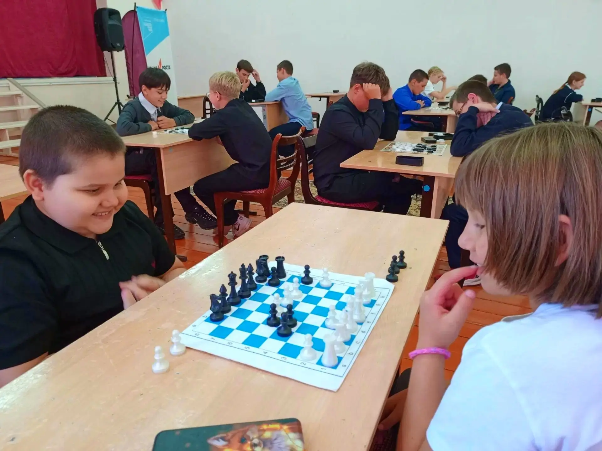 ♟️Шахматный турнир во второй школе: битва умов и первые победы