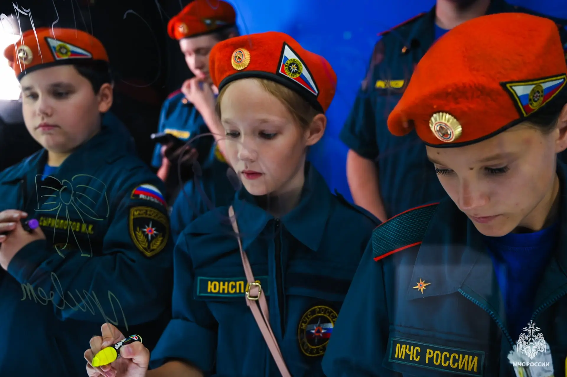 Академию ГПС МЧС России посетили учащиеся кадетского класса
 
В рамках ознакомительной программы для