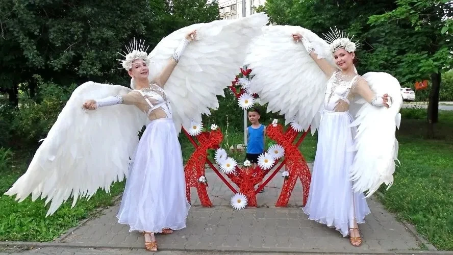 ❤ В парке «Семейный» прошёл праздник любви, верности и семейного тепла!

8 июля наш парк стал настоя