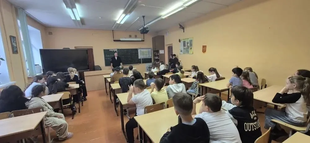 В Республике Башкортостан продолжается акция «Не рули, малай!». Она направлена на привл...