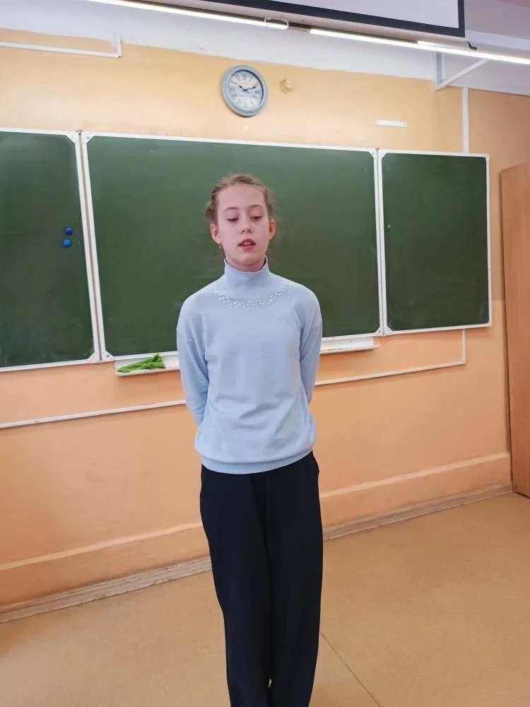 📘 20 марта в рамках Недели русского языка и литературы в 5-х классах впервые в нашей школе прошёл ко
