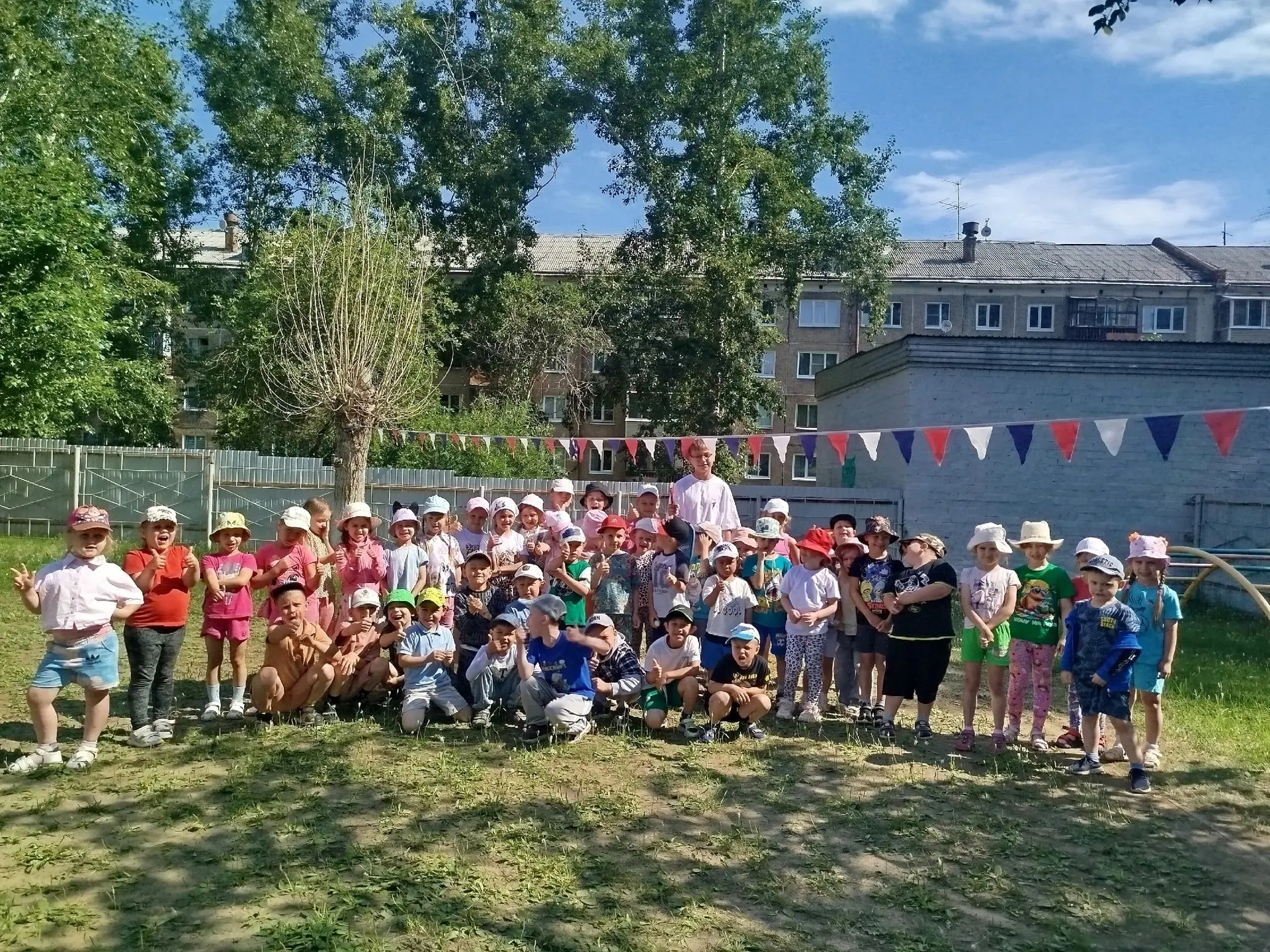 🎾 9 июля у нас состоялся настоящий спортивный праздник!

Наши малыши сделали первые шаги в мир боль