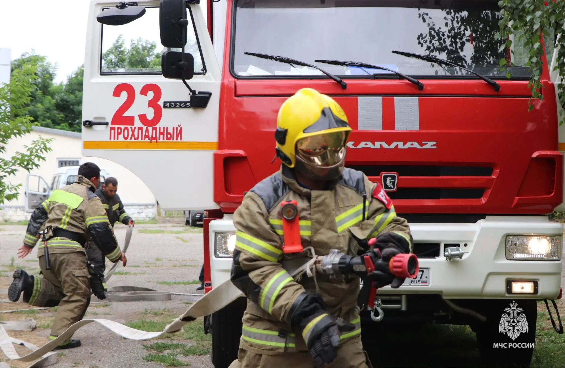 В Кабардино-Балкарии за прошедшие сутки:

🔹на тушение пожаров пожарно-спасательные подразделения ре