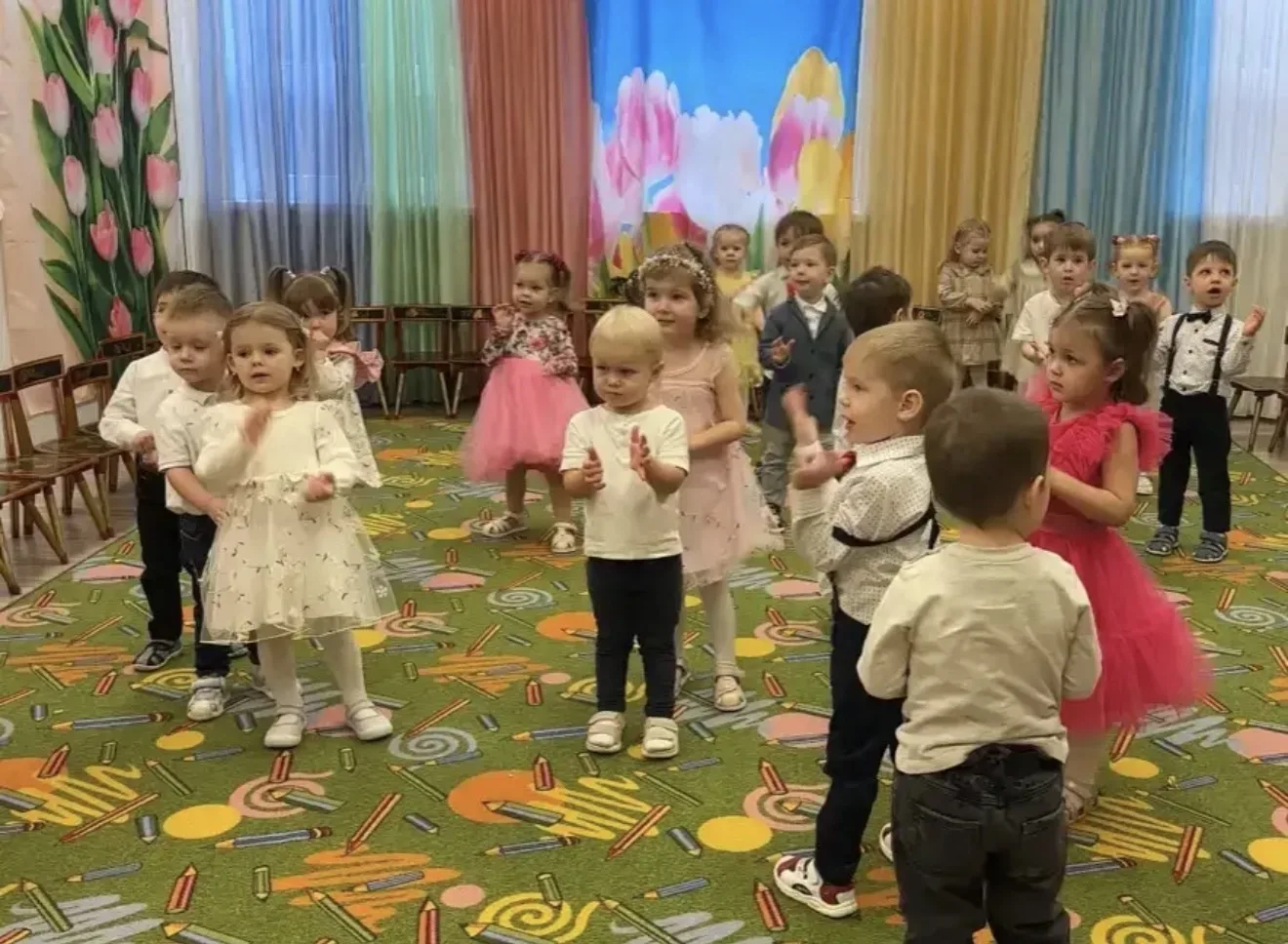 Пришла весна, а с ней первый весенний праздник – 8 марта. Он посвящён самым милым и неж...
