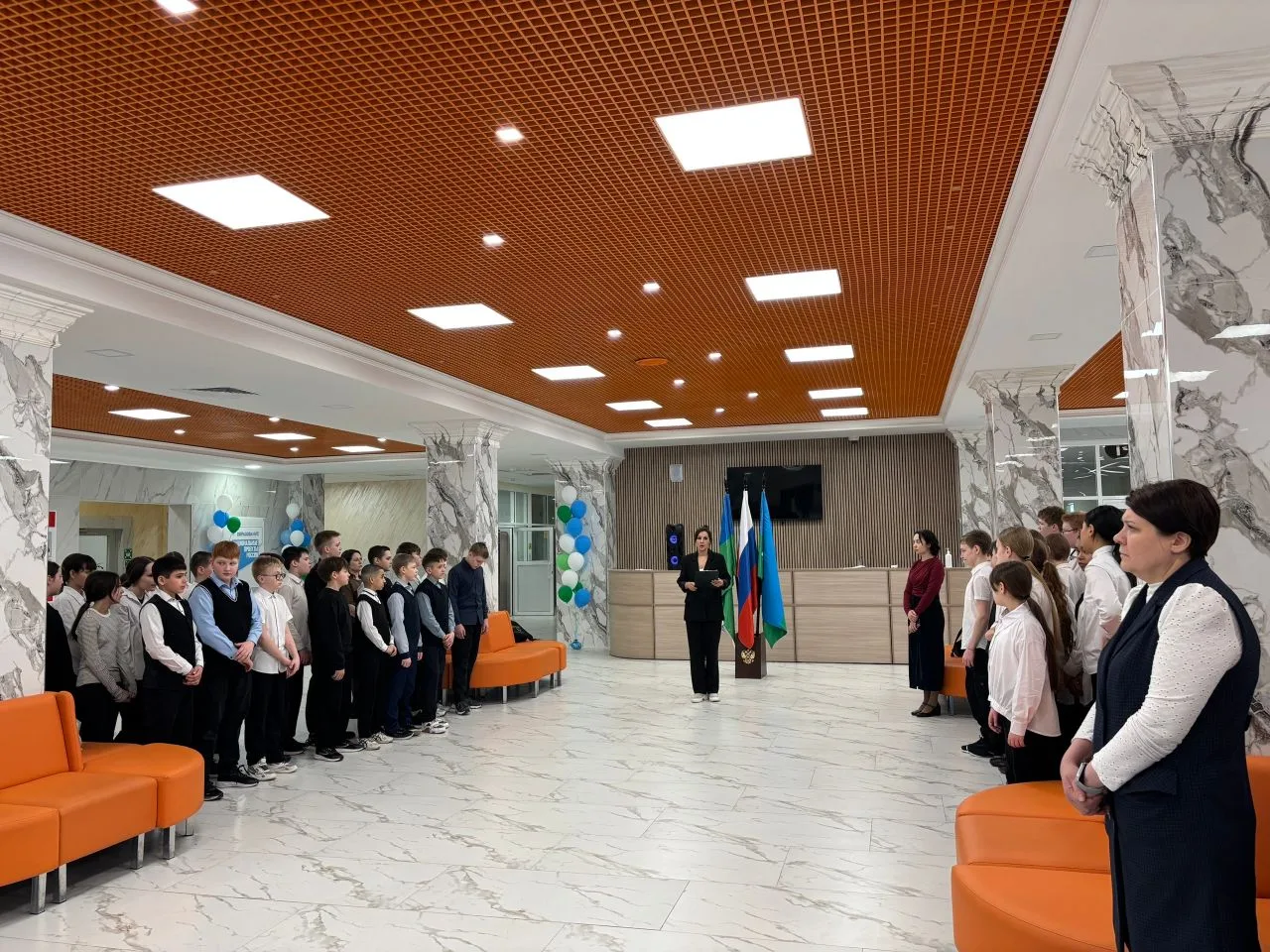 🎉Торжественная линейка в 6-х классах: ставим точку в четверти!  ✅Сегодня в нашей школе прошла торжес