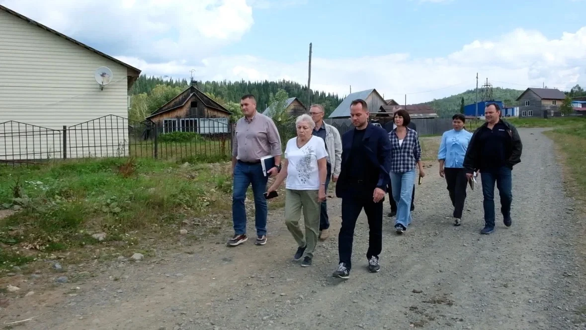 Накануне съездили в отдалённый посёлок Ортон вместе с заместителями и руководителями ве...