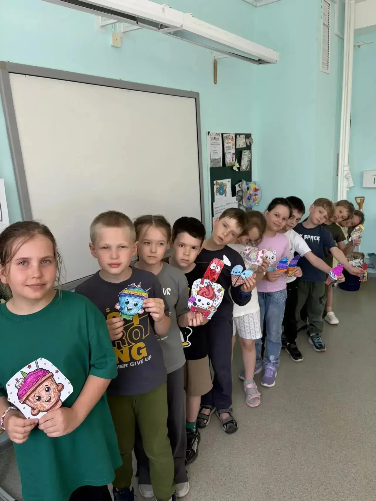 🍦15 июня — «День Мороженого». Сегодня ребята познакомились с историей мороженого, нарисовали на асф