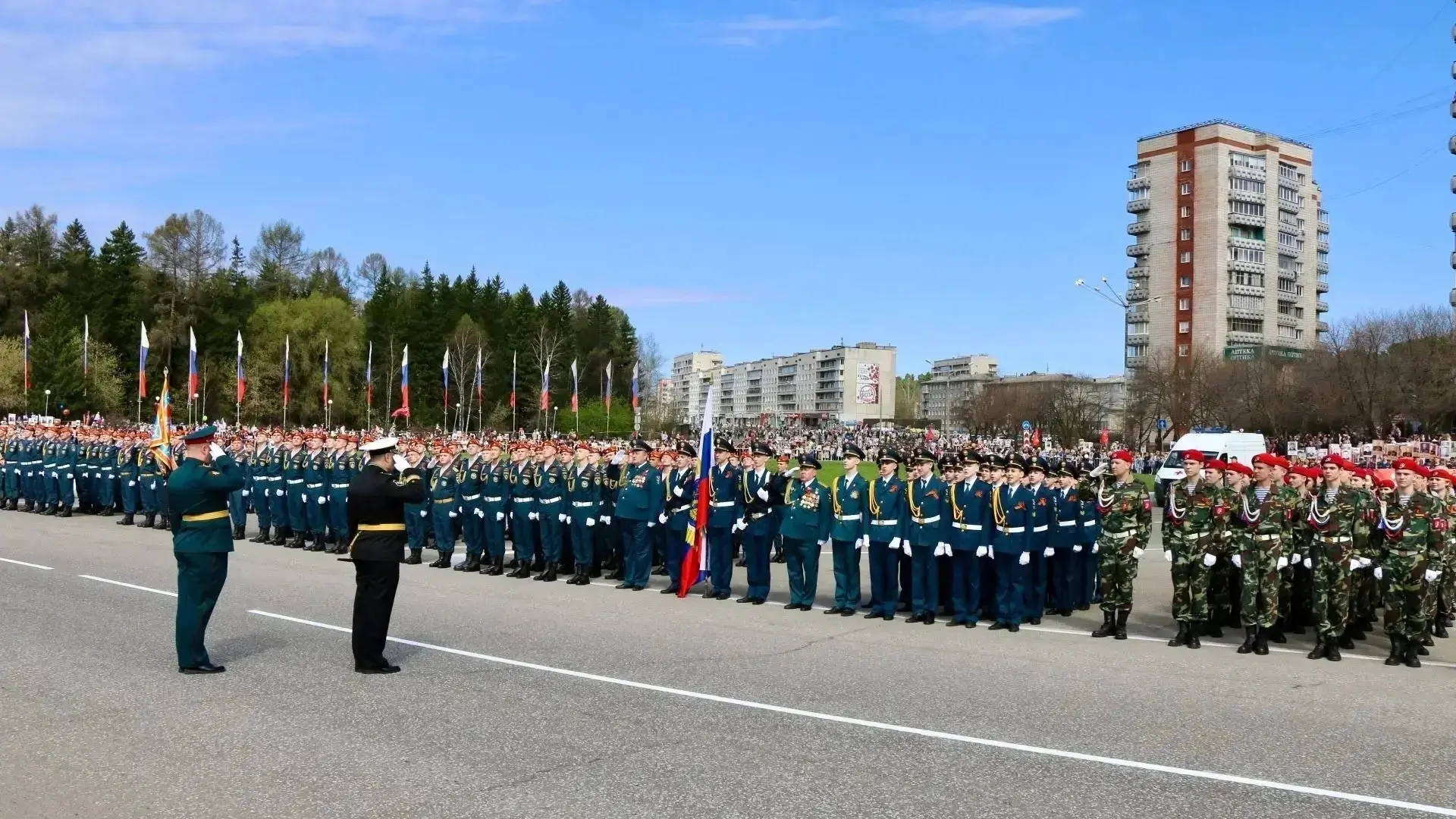 9 мая кадеты с гордостью приняли участие в торжественных мероприятиях, посвящённых Дню ...