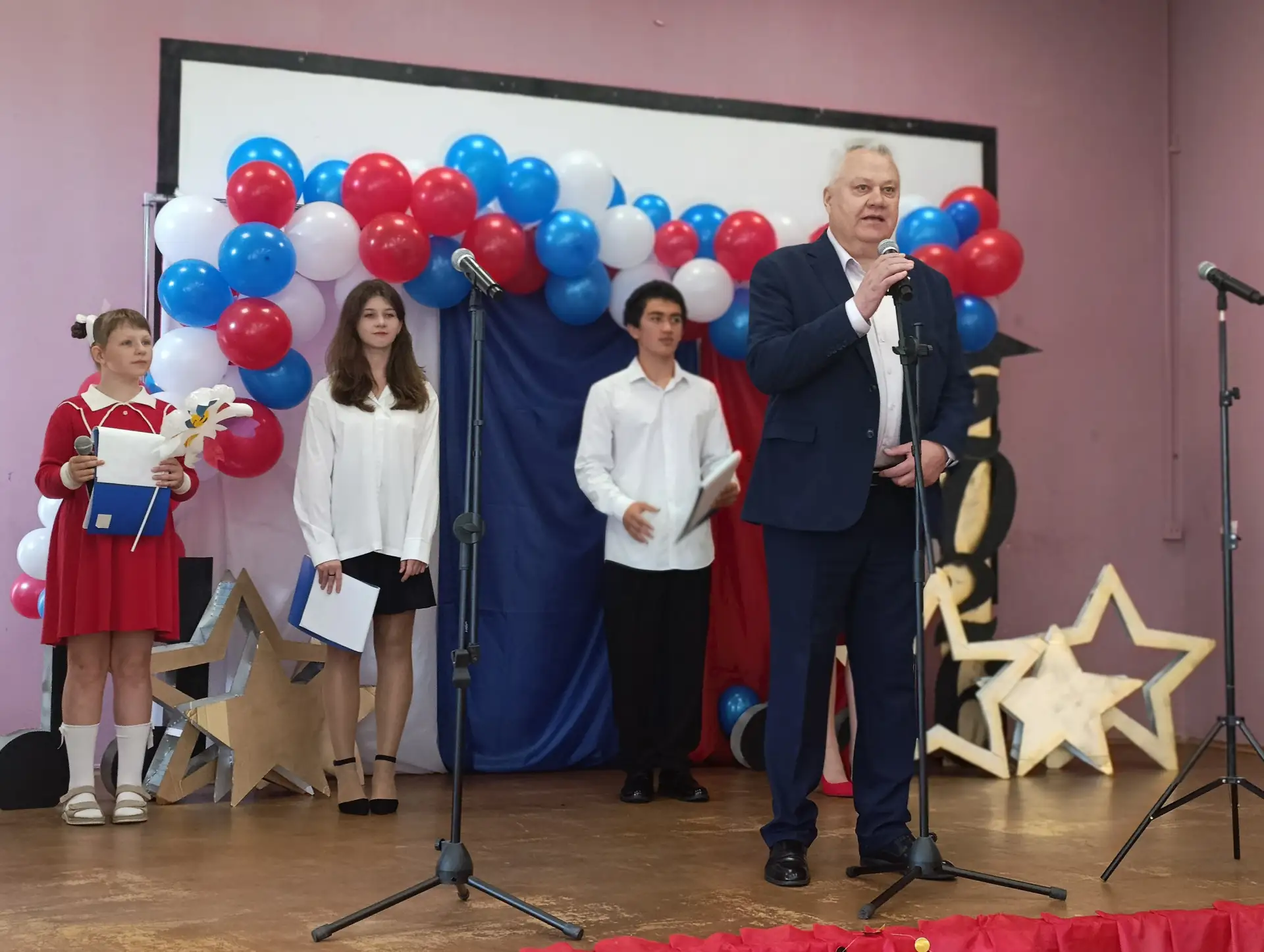 🔔 Первый звонок в Рублёво: вместе, едины, вперёд!