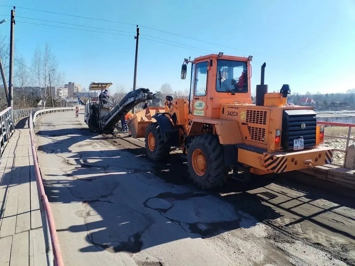 Да, это не капитальный ремонт, все мы это прекрасно понимаем, но уже и не ямочный! Ремо...