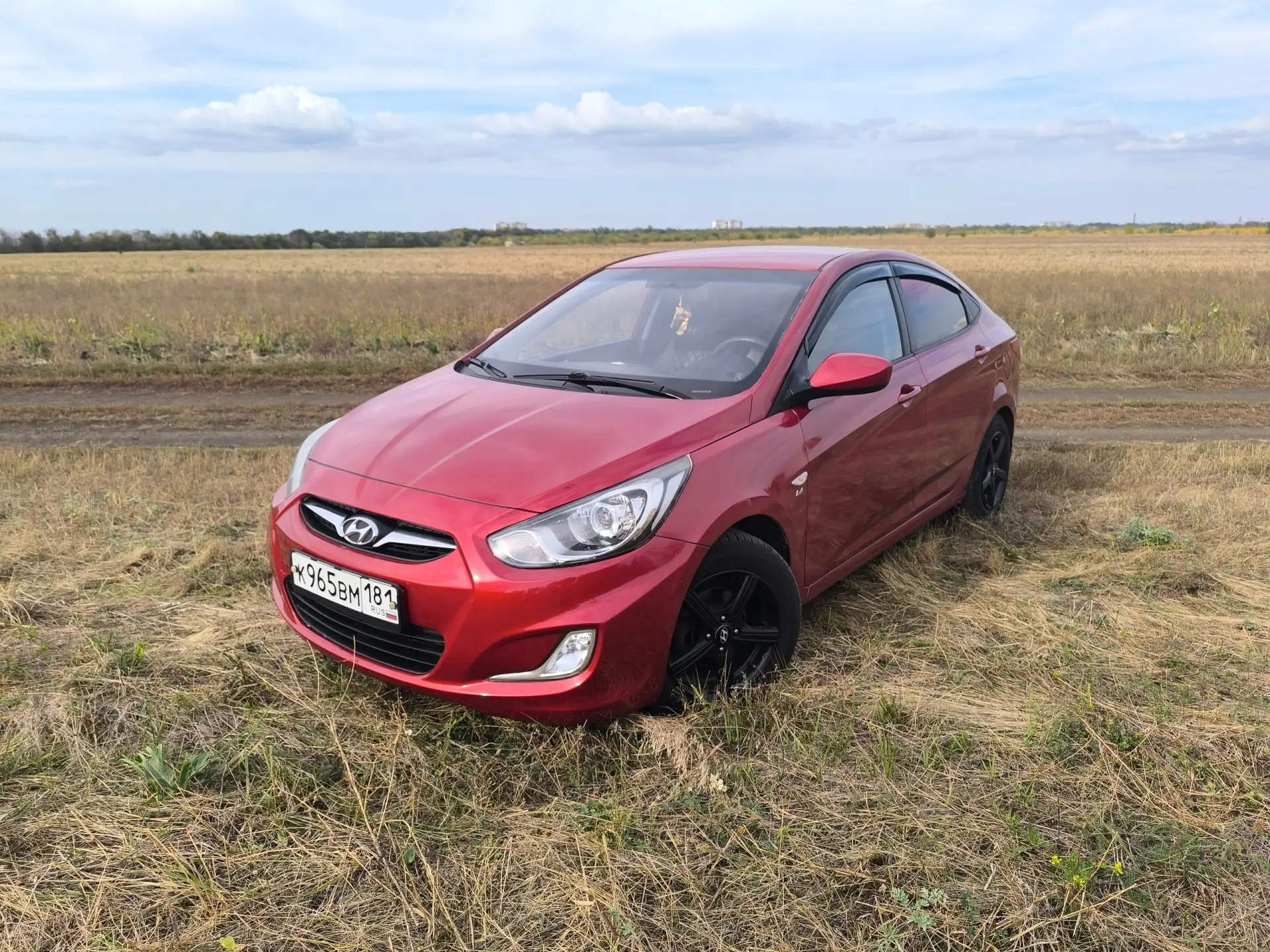 Продам Hyundai Solaris 2012 года выпуска. Родной пробег 160 т. Двигатель 1.6 работает о...