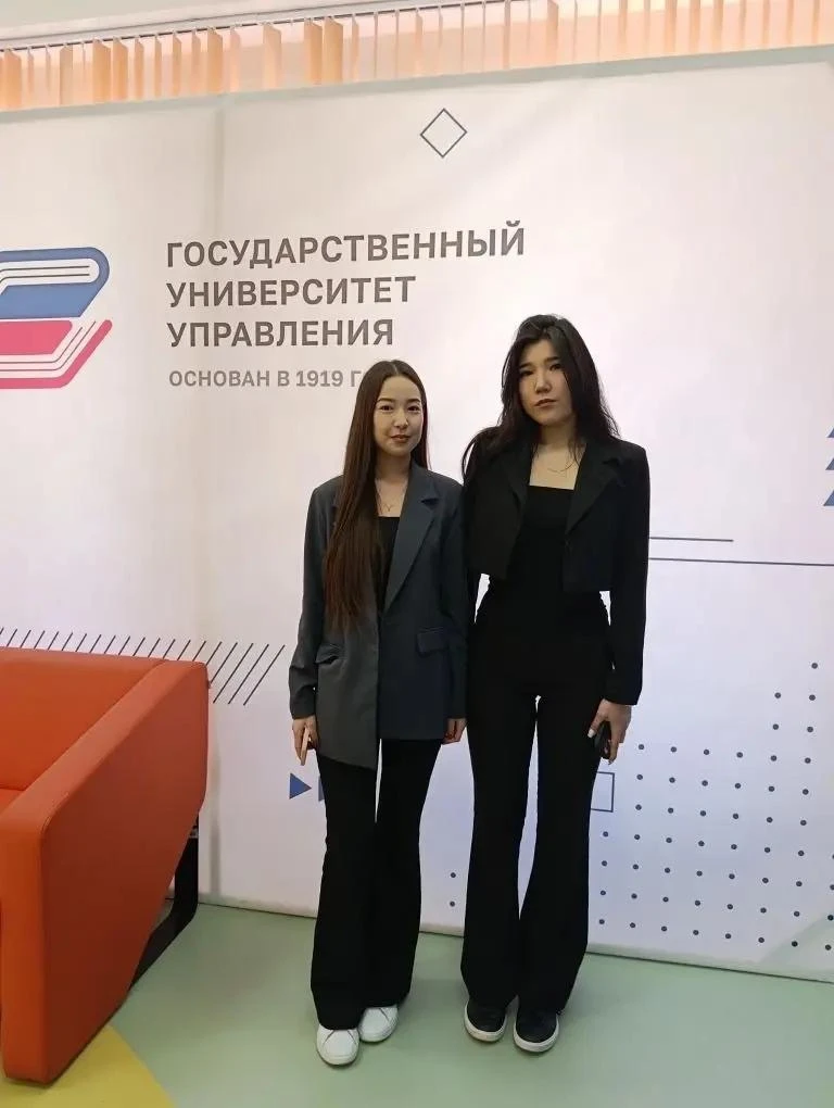 Сегодня в Москве в Государственном университете управления состялось открытие Межвузовского хакатона