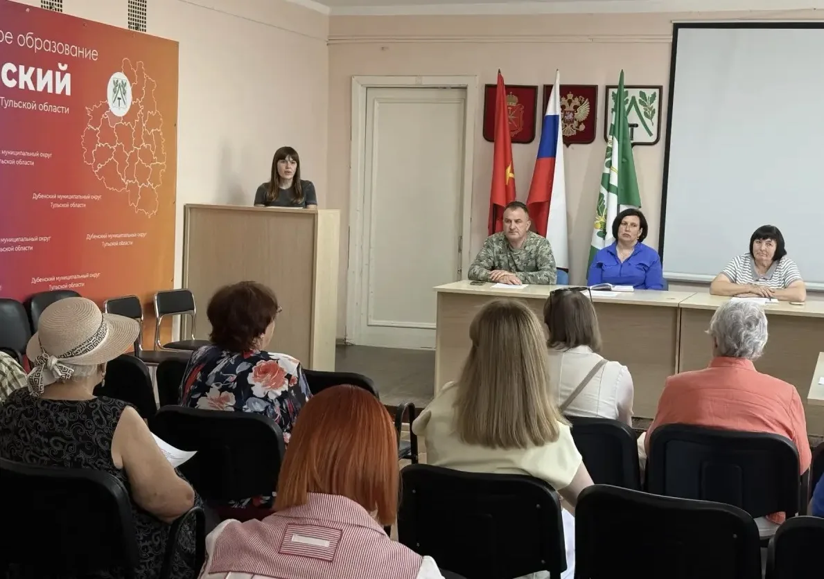 Сегодня состоялось очередное заседание Общественного совета. 

Участники заседания обсудили вопросы 