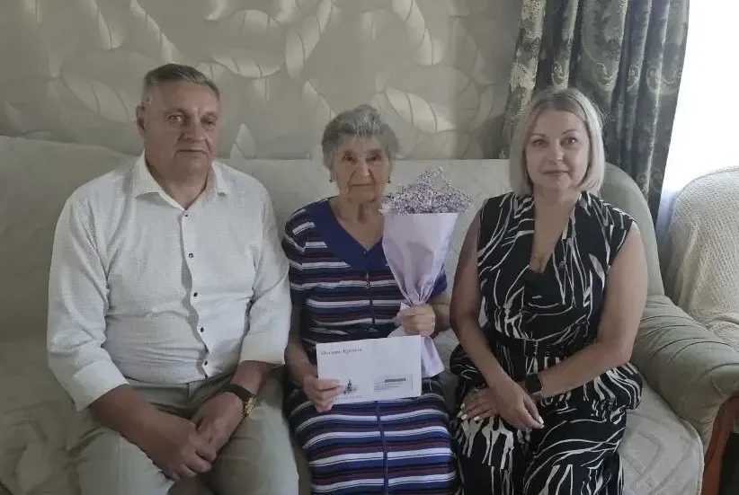 В городе Рыбное с особым теплом поздравили с днём рождения Валентину Фёдоровну Голубцов...