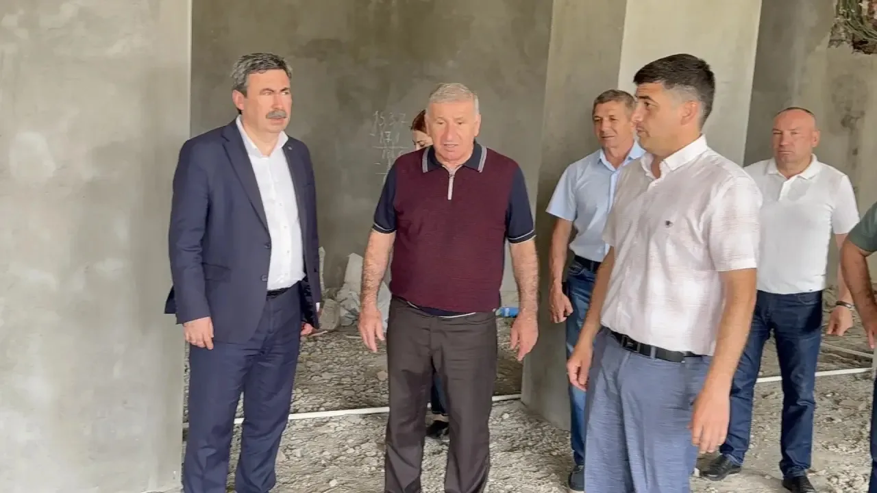 В Баксанском районе проинспектировали ход капитального ремонта образовательных учреждений

Министр п