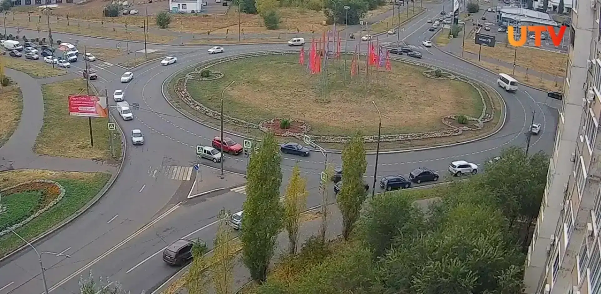 Оренбуржцы жалуются на пробки на кольце Салмышская — Северный проезд