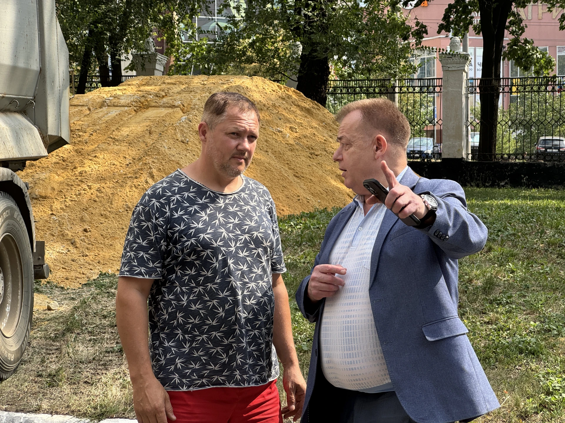 Помощь ДонГМУ в подготовке к осенне-зимнему периоду