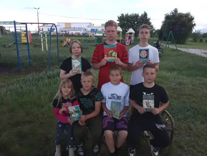 С учащимися ДЮСШ с. Неверкино библиотекарь Татьяна Микушова провела урок- здоровья "Береги здоровье 