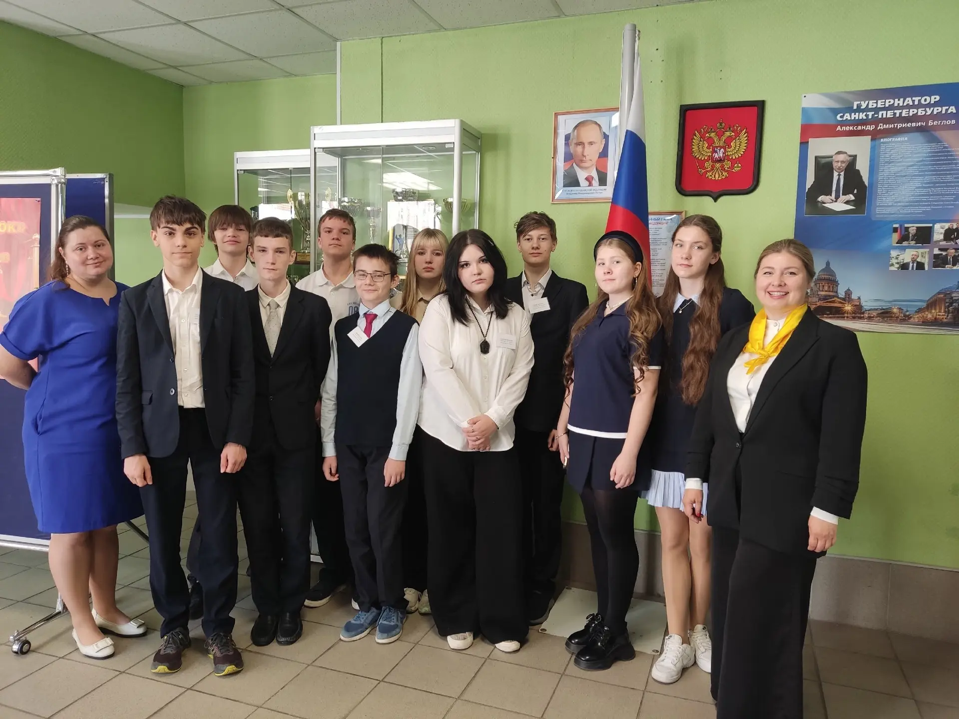 🇷🇺 Честь флага и сила традиций  Сегодня торжественное право поднять Государственный флаг и исполнить