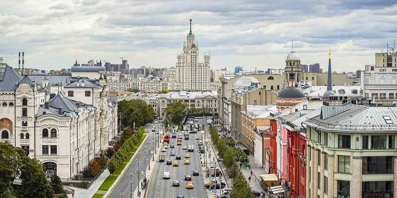 🌥️ С 19 по 23 сентября в столице ожидается теплая погода. Днем воздух прогреется до +1...