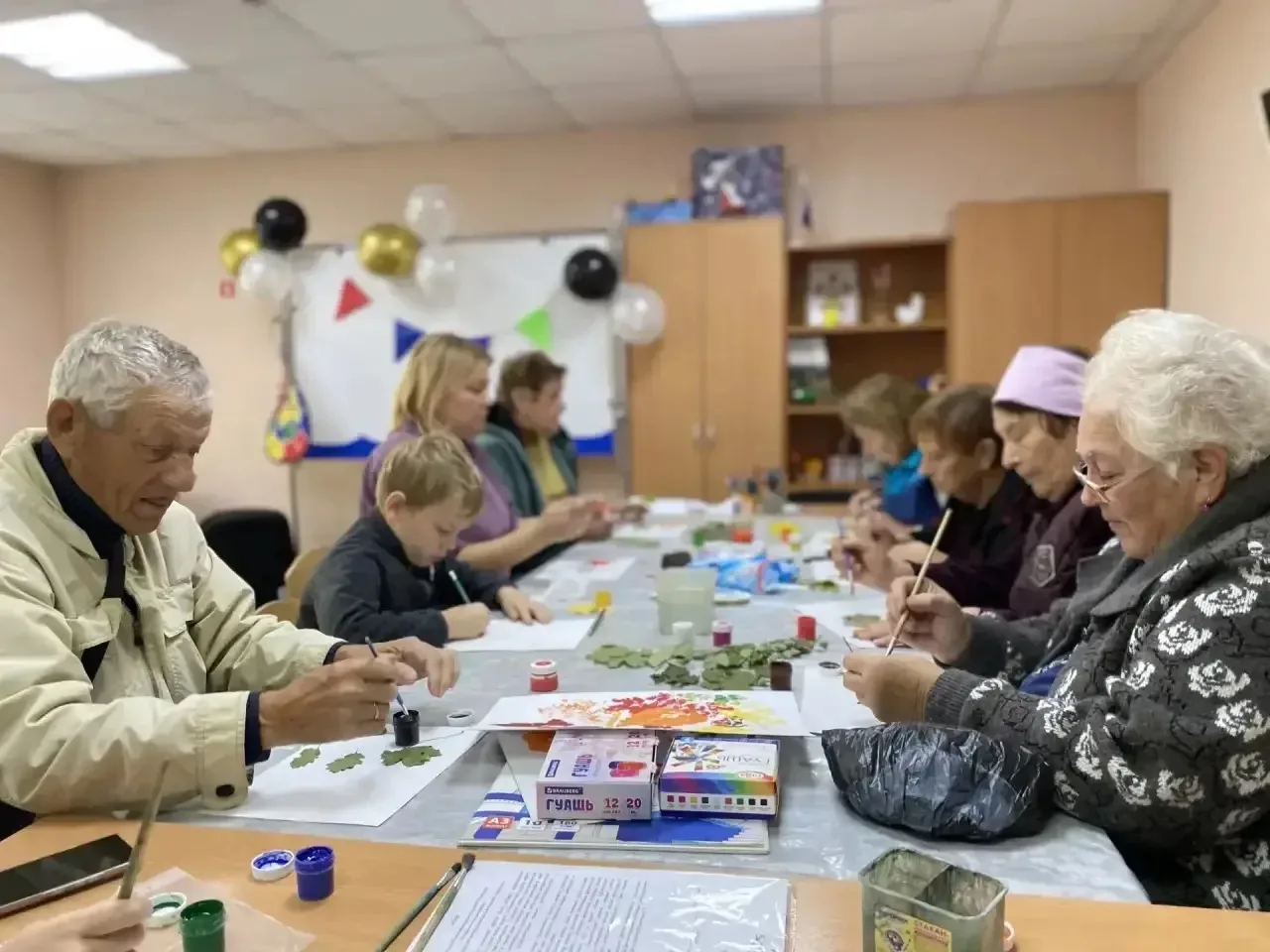 🍂 «Золотая осень жизни»: праздник в клубе Северной Озереевки и клубе села Васильевка.