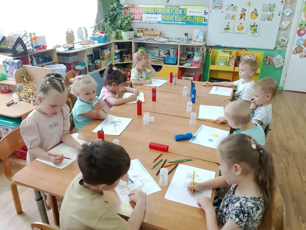 🧸🎨 Сегодня в группе «Казачата» прошёл любимый день игры и игрушки!